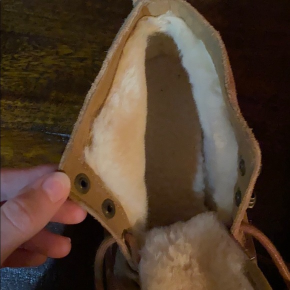 Authentic UGG booties - Picture 5 of 5